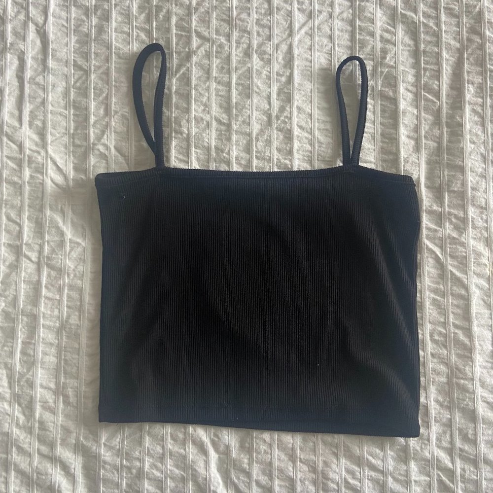 Brandy Melville straight neckline tank